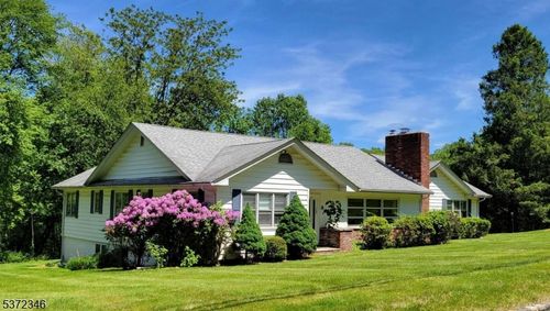 82 Mountainside Dr, Randolph, NJ, 07869-2308 | Card Image