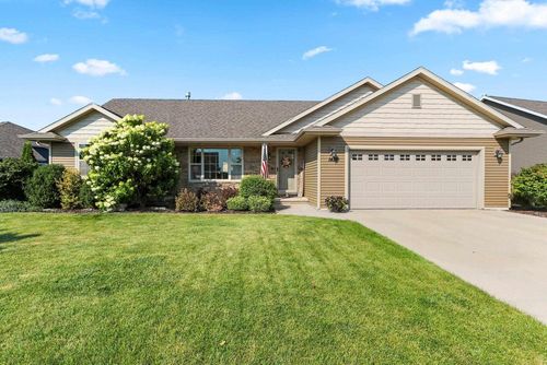 1439 Navigator Way, Hobart, WI, 54115 | Card Image
