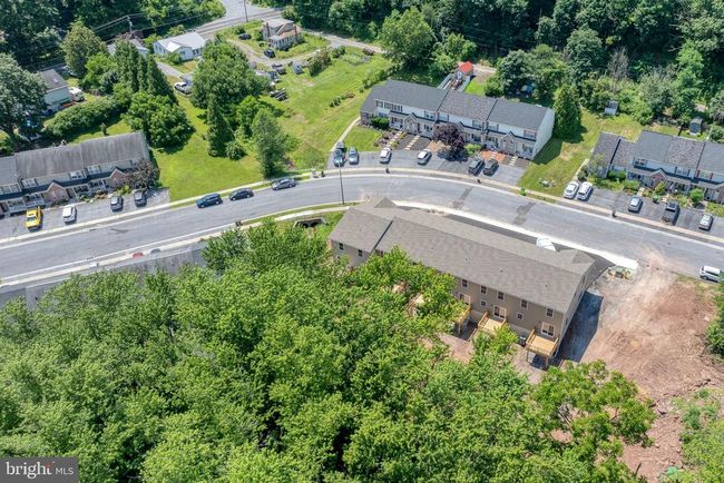 54 Petersburg Ln, Townhouse with 3 bedrooms, 3 bathrooms and null parking in DUNCANNON PA | Image 42