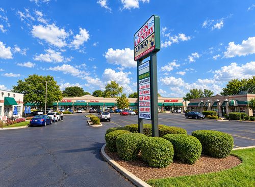 100-150 Tyler Creek Plaza, Elgin, IL, 60123 | Card Image