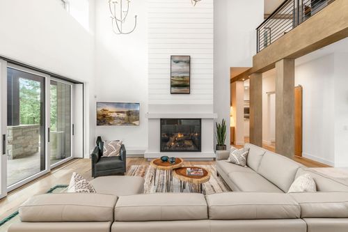 3574 Knob Point Trl, Carson City, NV, 89705-6978 | Card Image