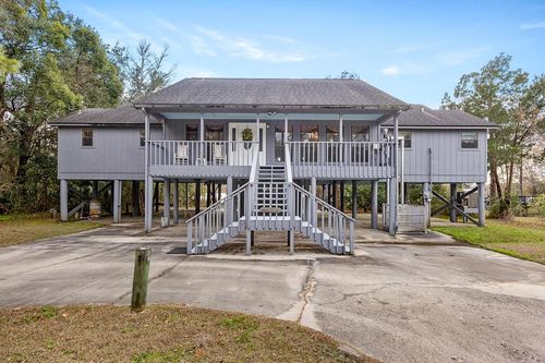 29 Gibson Rd, Sopchoppy, FL, 32358-1730 | Card Image