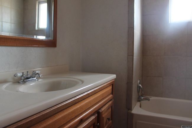 153 S Labarge St, House attached with 4 bedrooms, 2 bathrooms and null parking in La Barge WY | Image 6