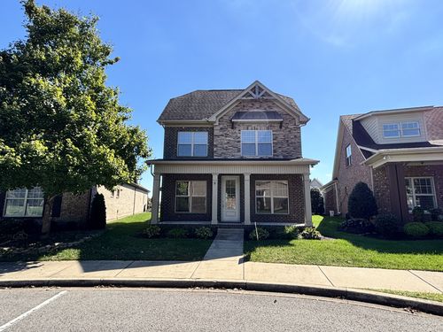 1104 Paddock Park Cir, Gallatin, TN, 37066-7165 | Card Image