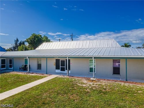 10-5725 Genesee Pkwy, Bokeelia, FL, 33922-3465 | Card Image