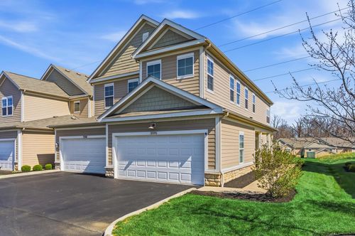 3595 Evelynton Ave, Lewis Center, OH, 43035-6149 | Card Image