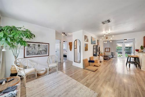 1790 Ne 160th St, North Miami Beach, FL, 33162-4736 | Card Image