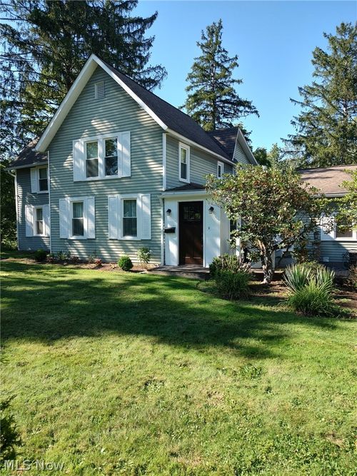 455 N Hambden Street, Chardon, OH, 44024 | Card Image