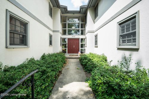 8-2727 Riedling Dr, Louisville, KY, 40206-1388 | Card Image