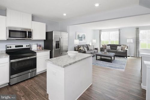j3-45 Cornerstone Drive, ORWIGSBURG, PA, 17961 | Card Image