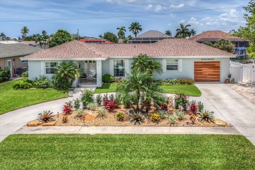 1170 Martinique Ct, MARCO ISLAND, FL, 34145-2517 | Card Image