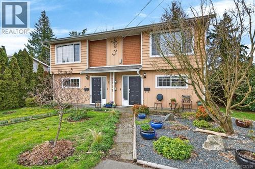 2327 Willemar Ave, Courtenay, BC, V9N3M7 | Card Image