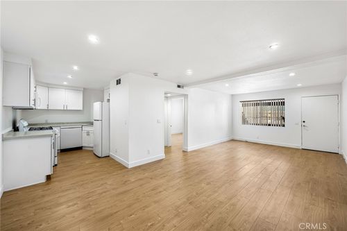 a-1119 Linden Avenue, Glendale, CA, 91201 | Card Image