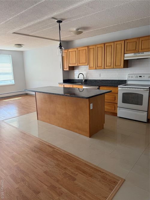 apt-6t-35 Park Ave, Suffern, NY, 10901-5534 | Card Image