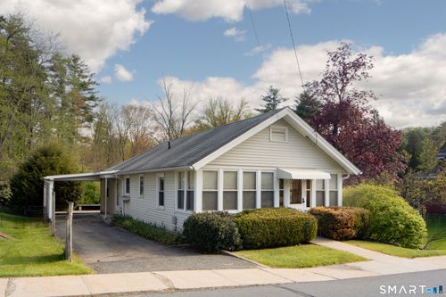 22 Pease St, Canaan, CT, 06018-2027 | Card Image