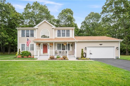 51 Gilcrest Dr, West Warwick, RI, 02893-1972 | Card Image