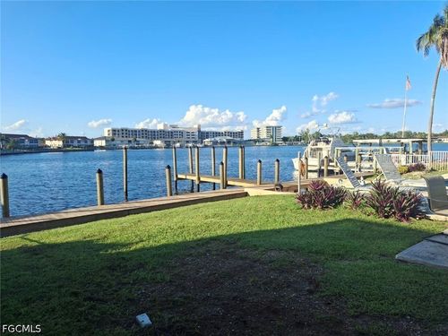 419 Avalon Dr, Cape Coral, FL, 33904-5859 | Card Image