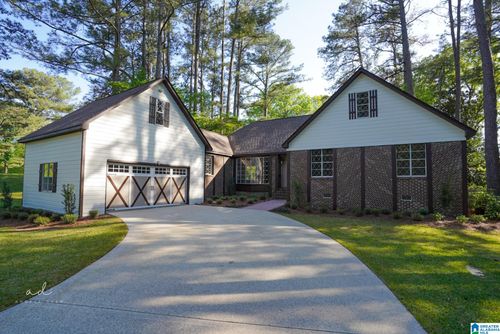 520 Julianne Dr, LEEDS, AL, 35094-3869 | Card Image