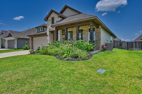 1009 Old Vine Rd, Brenham, TX, 77833-1444 | Card Image