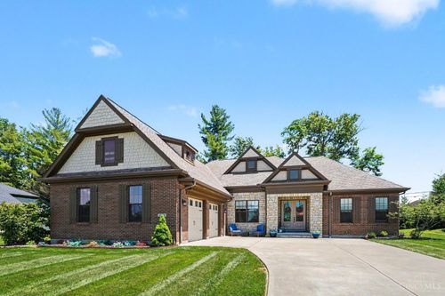 6320 Evergreen Ln, Loveland, OH, 45140-7559 | Card Image