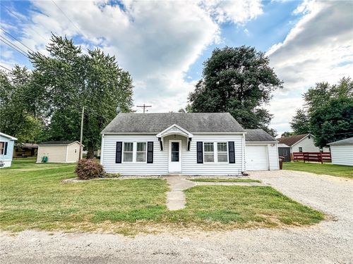 503 E Ohio St, Martinsville, IL, 62442-1080 | Card Image
