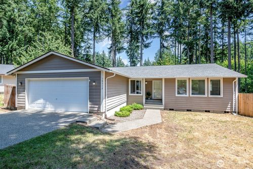 18312 Parkcrest Court Se, Yelm, WA, 98597 | Card Image