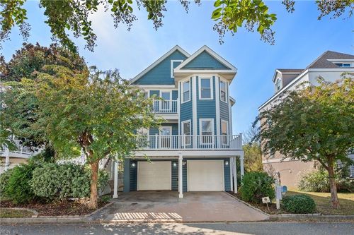 405 Pinewell Dr, Norfolk, VA, 23503-1764 | Card Image