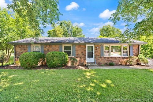 2880 Kings Dr Ne, Palmyra, IN, 47164-8418 | Card Image