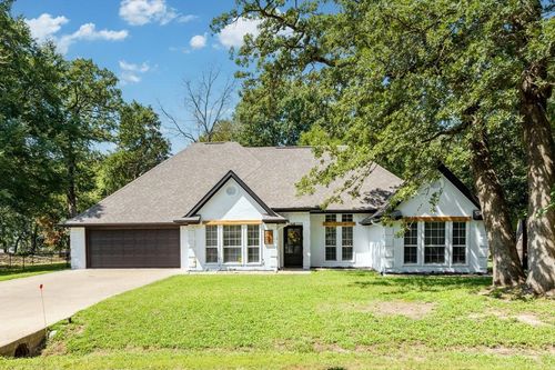 105 Royalwood Dr, Enchanted Oaks, TX, 75156-6203 | Card Image