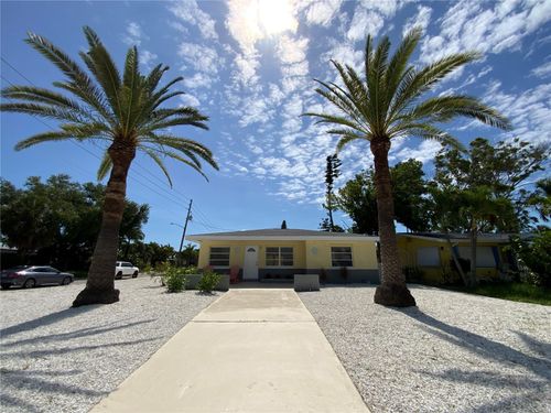 1404 Corey Way S, SOUTH PASADENA, FL, 33707-3710 | Card Image