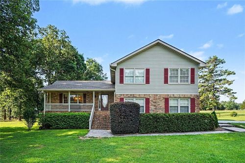 740 Smyrna Rd Sw, conyers, GA, 30094-5162 | Card Image