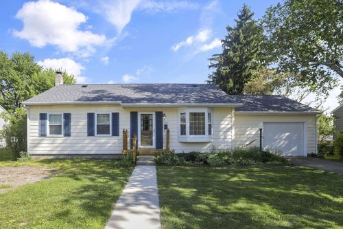 1905 Mohawk Dr, Lancaster, OH, 43130-2220 | Card Image
