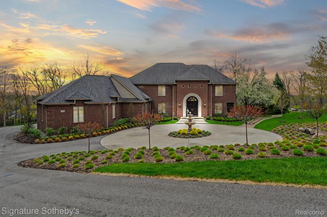 5001 Forest Valley Dr, House other with 6 bedrooms, 8 bathrooms and null parking in Clarkston MI | Image 97