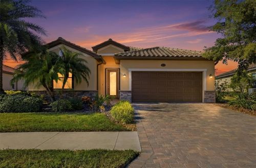 20211 Granlago Dr, VENICE, FL, 34293-3257 | Card Image