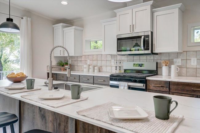103 Lake Court, Home with 3 bedrooms, 2 bathrooms and null parking in Albion WI | Image 6