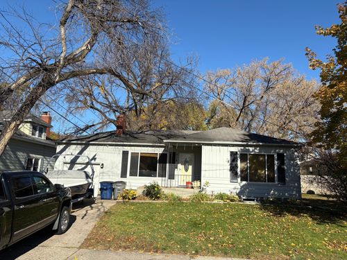 714 5th Ave S, Moorhead, MN, 56560-2727 | Card Image