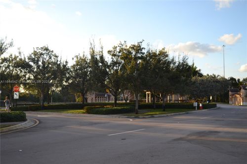 10602-1008 Sw 147th Ave, Pembroke Pines, FL, 33027-6167 | Card Image