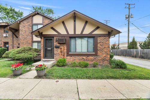 1S124 Winthrop Ln, Oakbrook Terrace, IL, 60181-3736 | Card Image