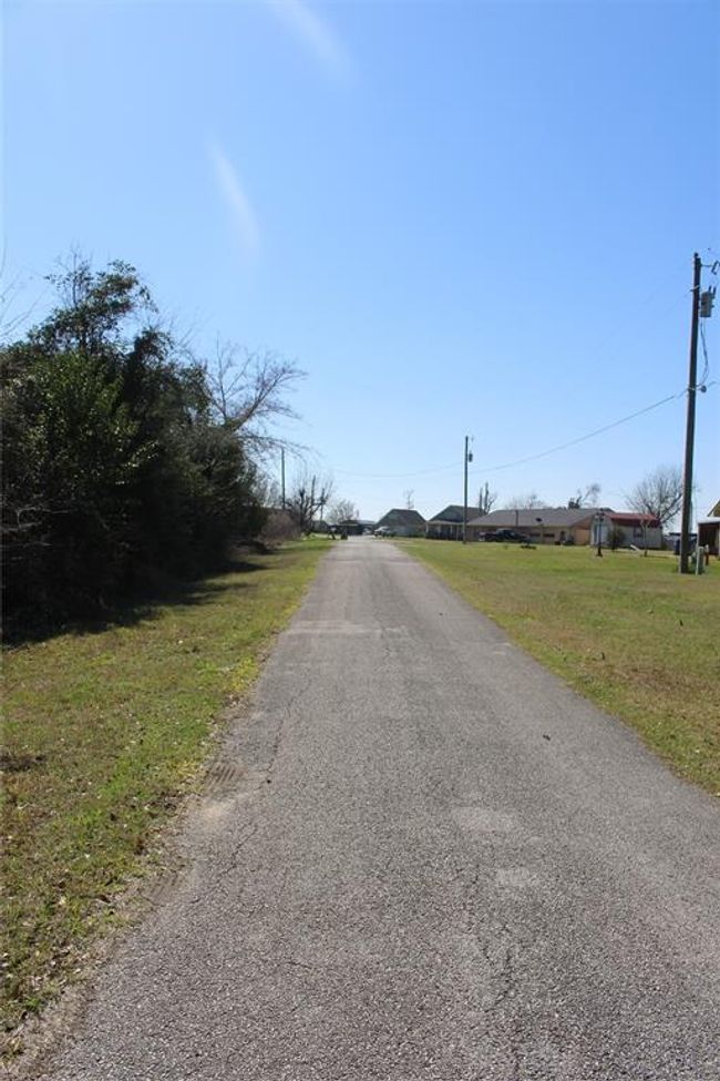 0 Charbra, Home with 0 bedrooms, 0 bathrooms and null parking in Onalaska TX | Image 9