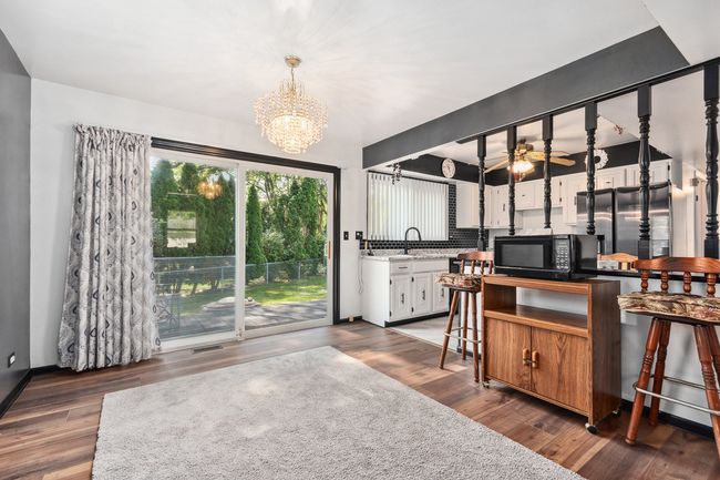 230 Ridgefield Ln, House other with 3 bedrooms, 3 bathrooms and 2 parking in Naperville IL | Image 5