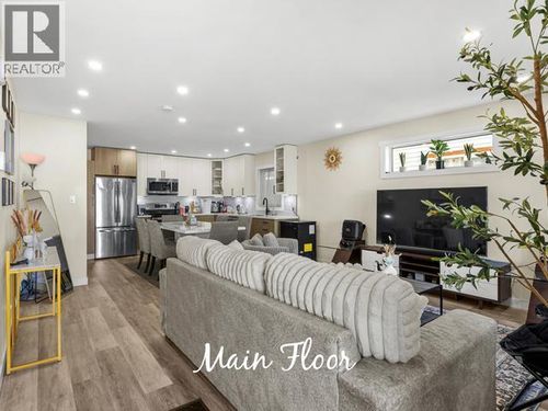 a-603 Cook St, Whitehorse, YT, Y1A2R5 | Card Image