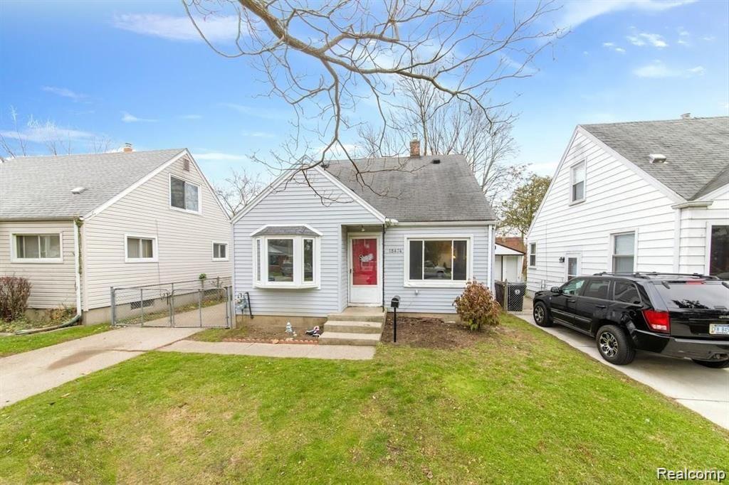 Glenmore , Redford, MI 48240 #1