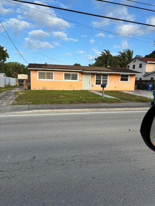 17210 Nw 47th Ave, Miami Gardens, FL, 33055-4269 | Card Image