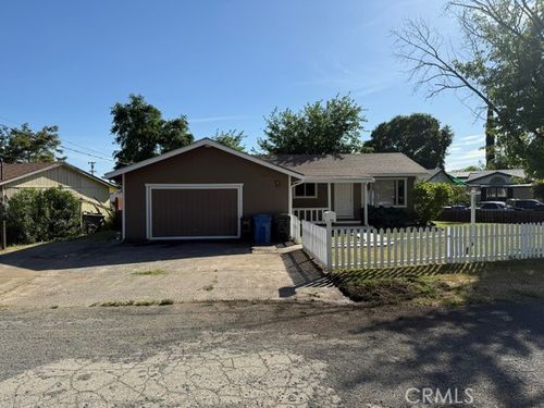 2911 Rancho Vista Dr, Lucerne, CA, 95458-8601 | Card Image