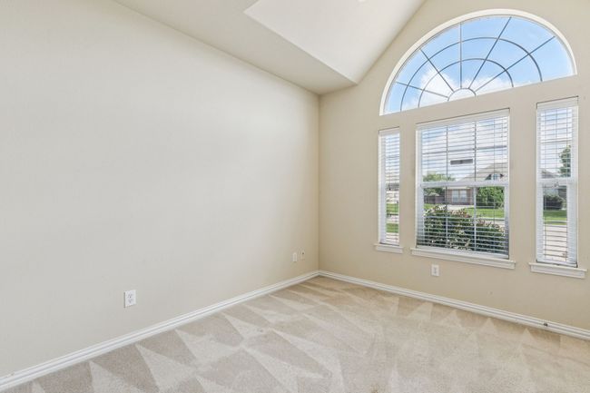 6602 Orange Blossom Dr, House other with 4 bedrooms, 2 bathrooms and null parking in Midlothian TX | Image 25