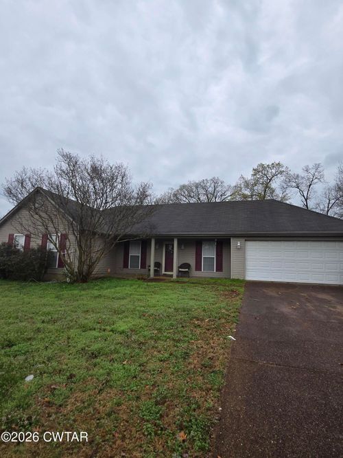 160 Forest Pointe Dr, Jackson, TN, 38305-1762 | Card Image