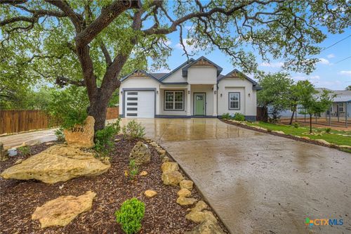 2676 Western Skies Dr, Spring Branch, TX, 78070-4348 | Card Image