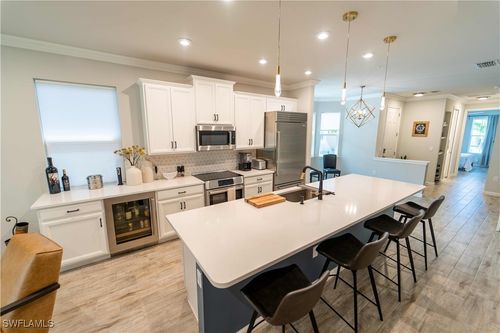 04-4558 Arboretum Cir, NAPLES, FL, 34112-6448 | Card Image