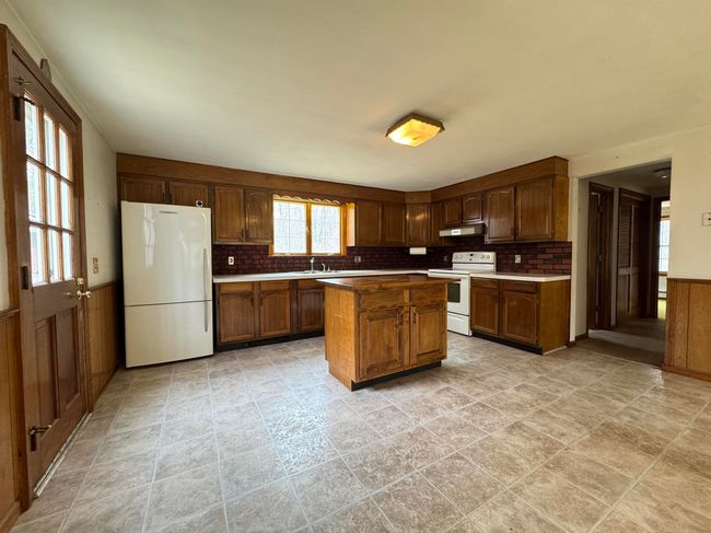104 Piscassic Rd, House other with 4 bedrooms, 2 bathrooms and null parking in Newfields NH | Image 8