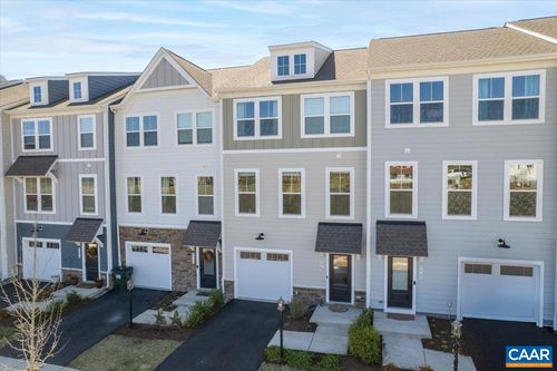 5963 Mccomb St, CROZET, VA, 22932 | Card Image